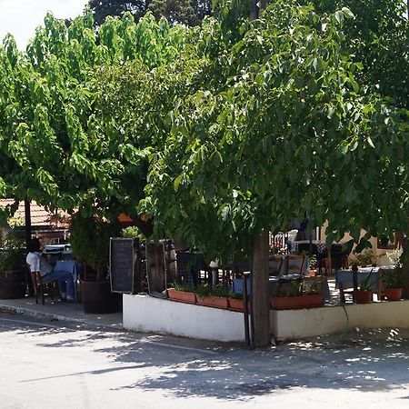 Makrinari Tis Pano Geitonias Villa Salamiou Bagian luar foto