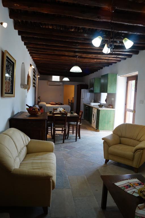 Makrinari Tis Pano Geitonias Villa Salamiou Bagian luar foto